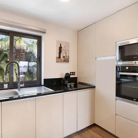 Flat 2 Bedrooms Cunha Apartmán *