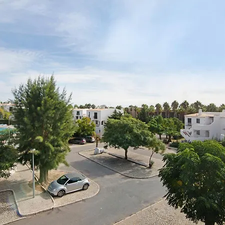 Flat 2 Bedrooms Cunha * Αλμπουφέιρα