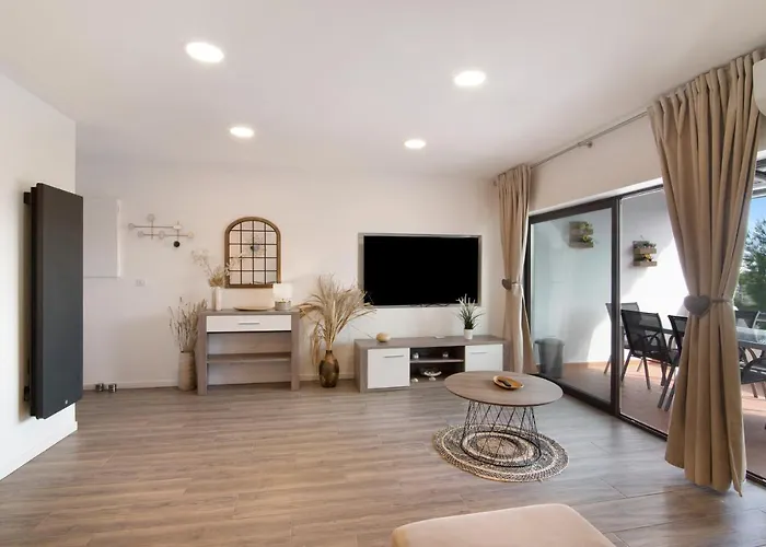 Flat 2 Bedrooms Cunha Apartament Albufeira