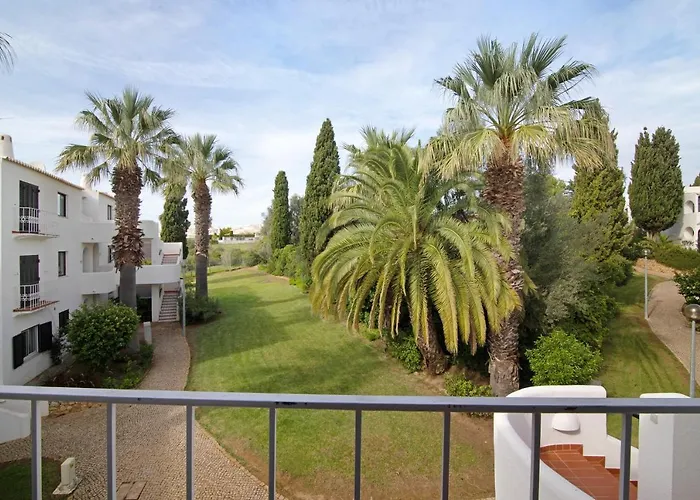 Flat 2 Bedrooms Cunha